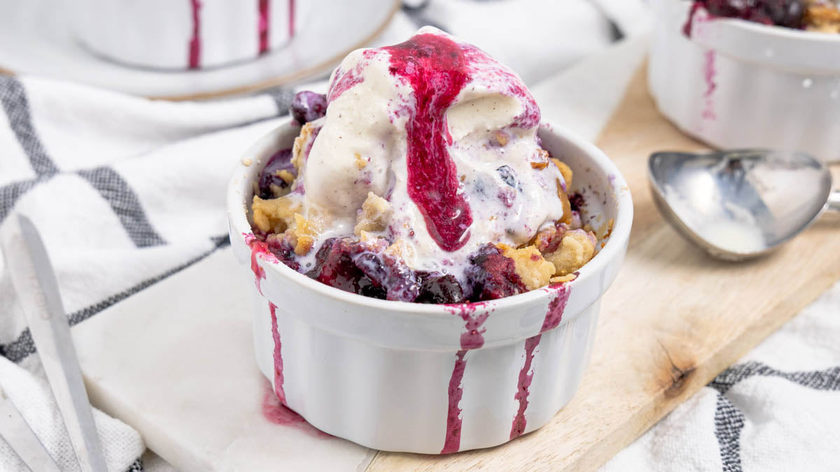 Berry Cobbler