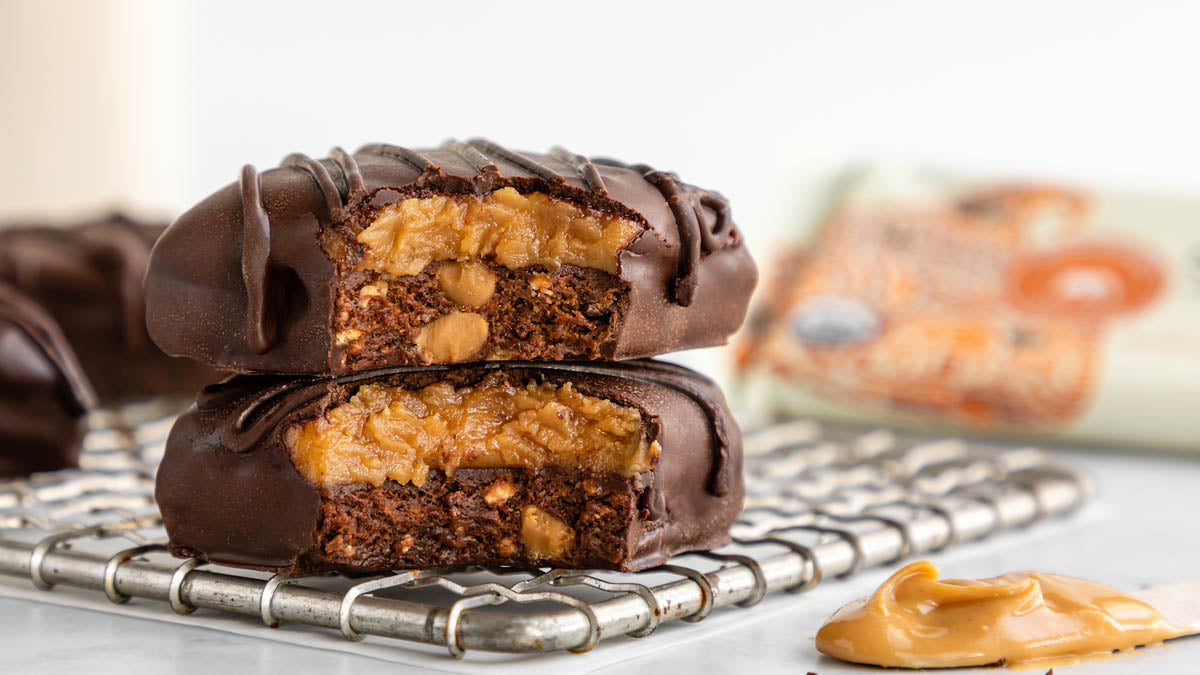 No Bake Peanut Butter Brownie Bites