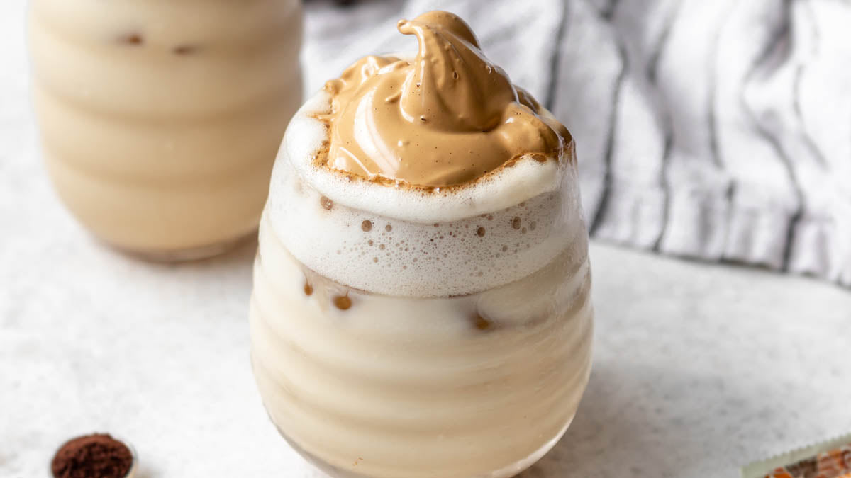 Peanut Butter Dalgona Coffee