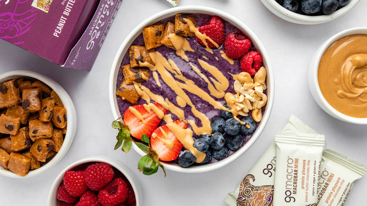 Peanut Butter & Jelly Smoothie Bowl