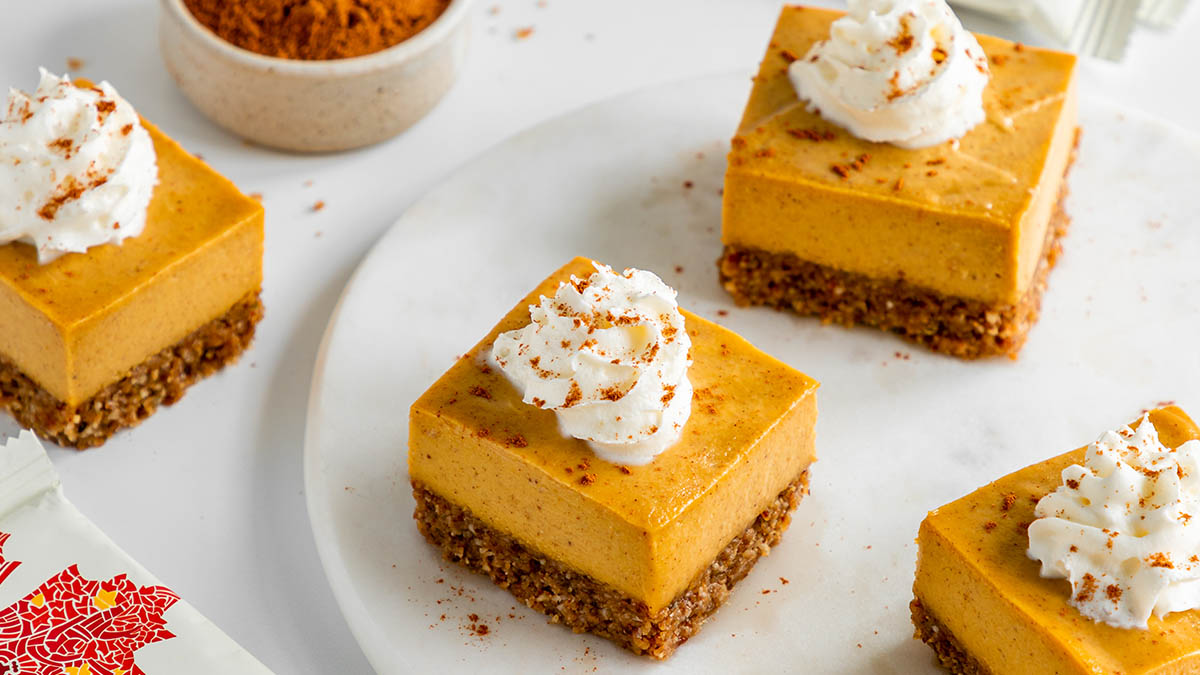 Vegan Pumpkin Cheesecake Bars