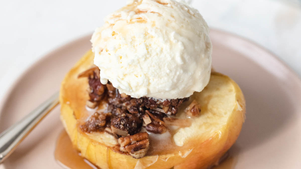 Vegan Stuffed Baked Apples