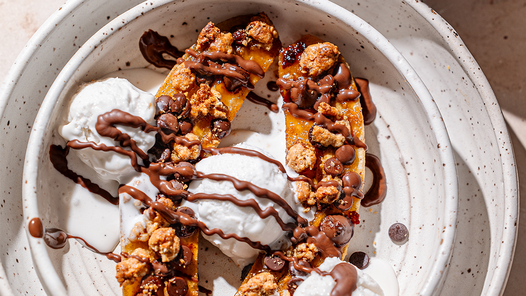 Caramelized Banana Crumble