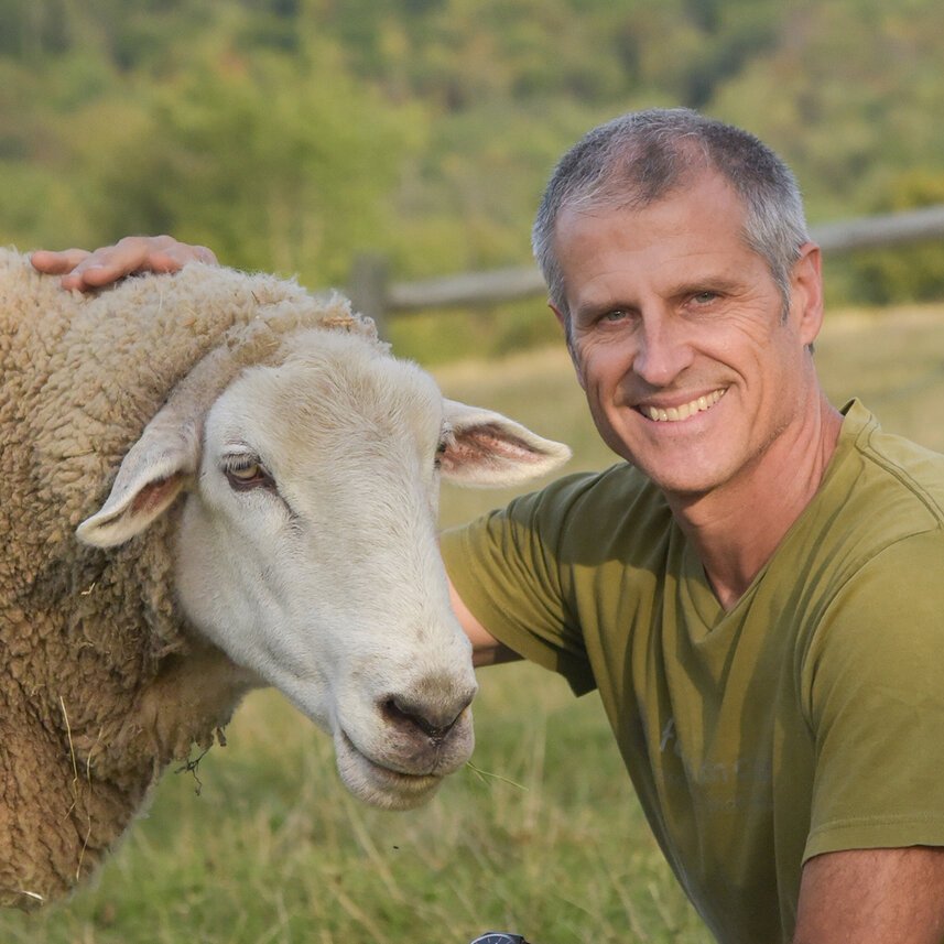 GoMacro Get to Know Gene Baur, Co-Founder of Farm Sanctuary