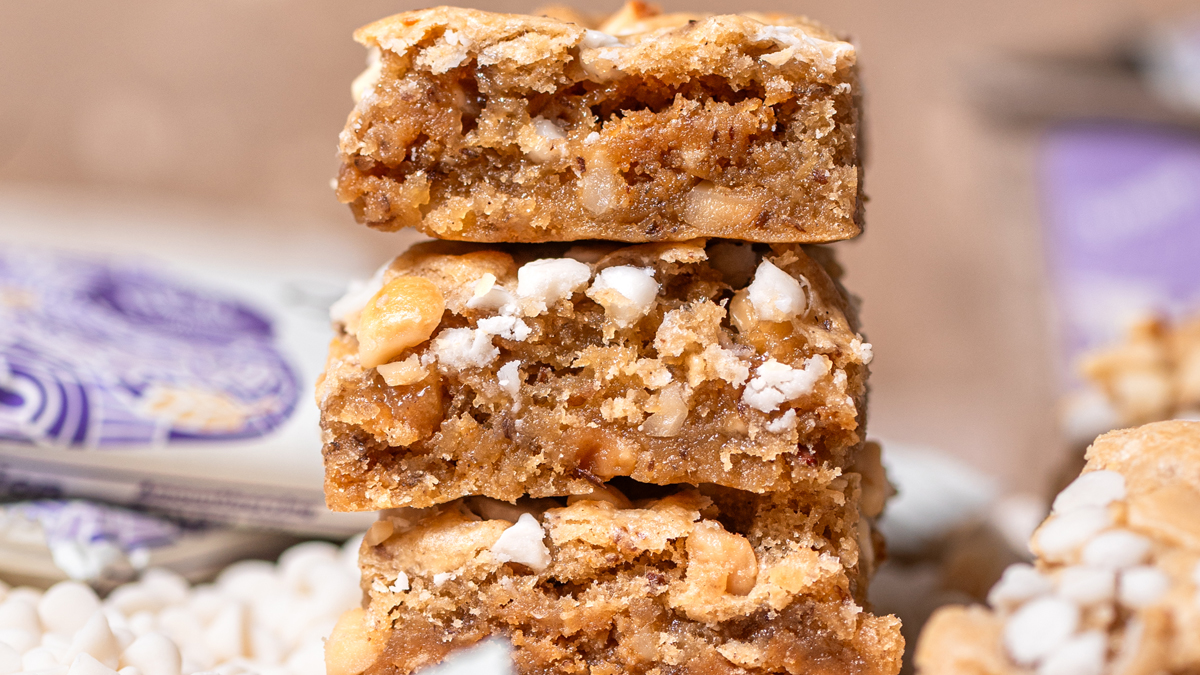 White Chocolate Macadamia Nut Blondies